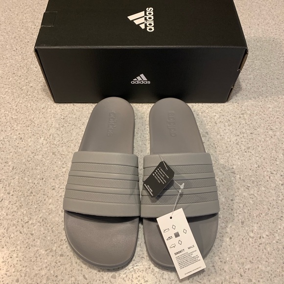 adidas slides box